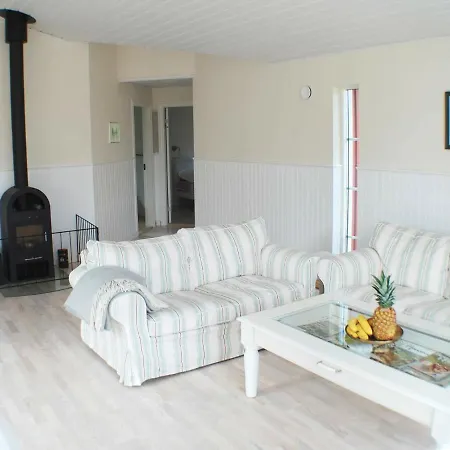 Three-bedroom Holiday In Maribo Ferienhaus *