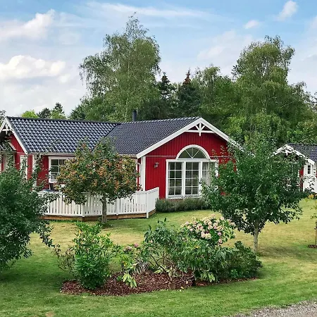 Ferienhaus Three-bedroom Holiday In Maribo Bandholm